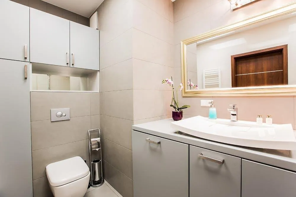 Inqse Plus Warsaw Centre מלון דירות