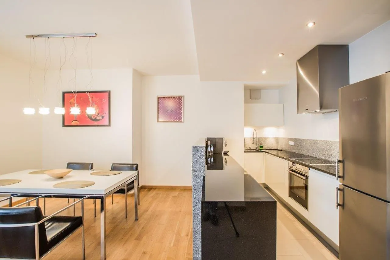 מלון דירות Inqse Plus Warsaw Centre